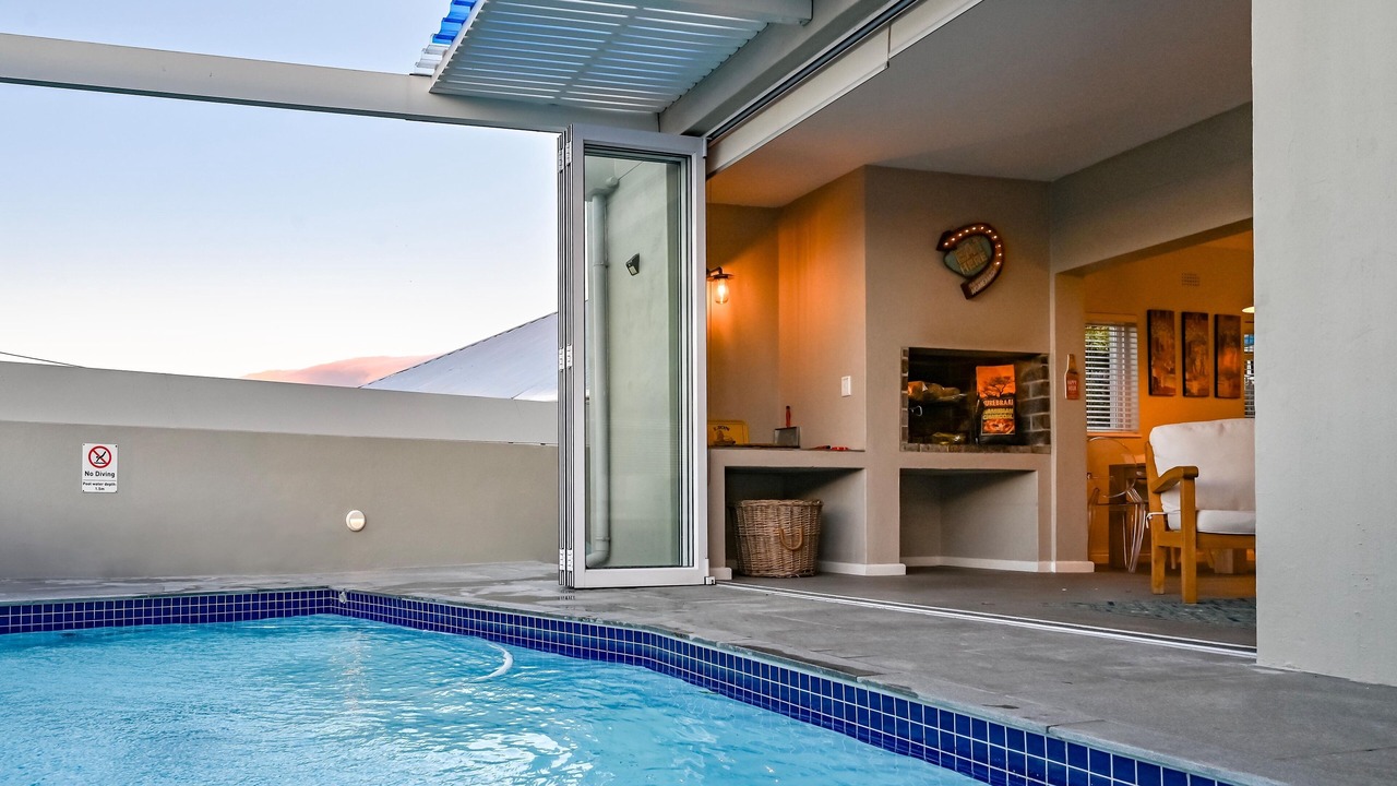 Photo of Outdoor in Gordons Bay Central