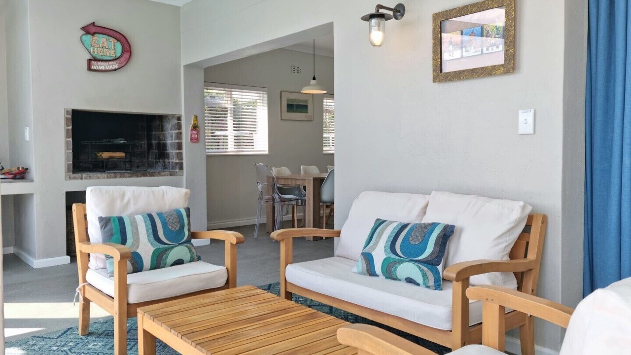 Photo of Livingroom in Gordons Bay Central