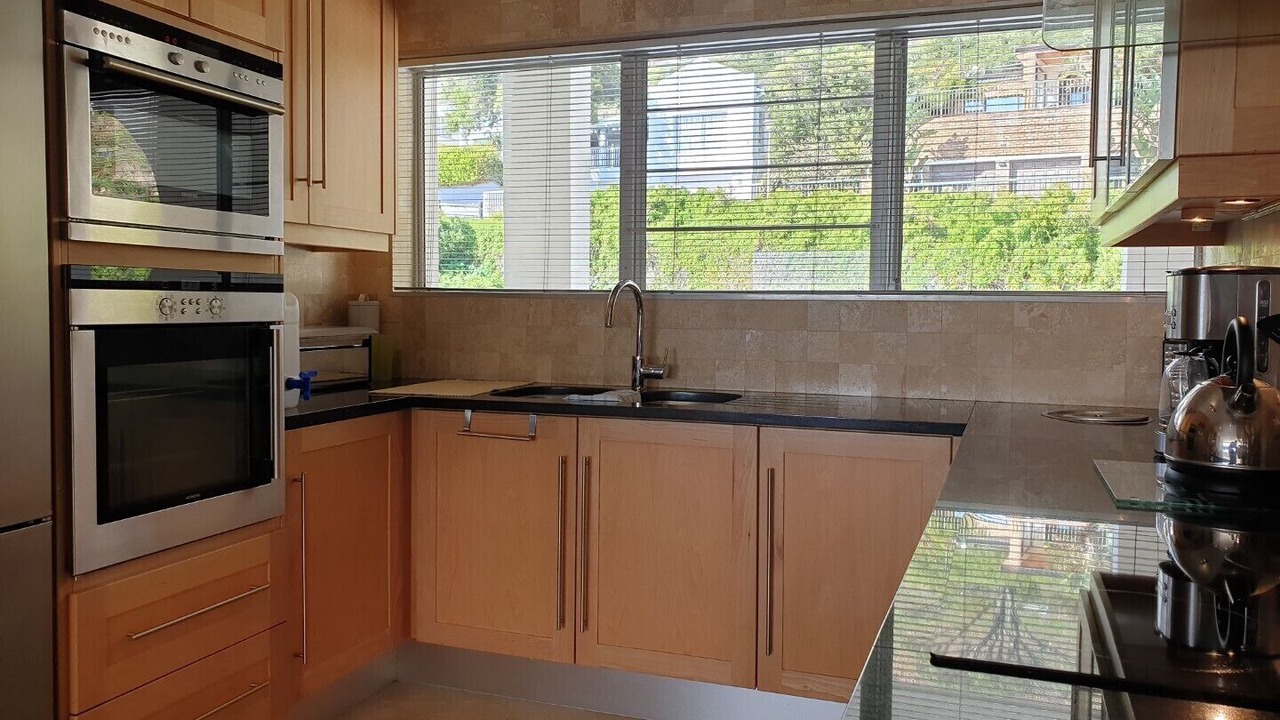 Photo of Kitchen in Gordons Bay Central