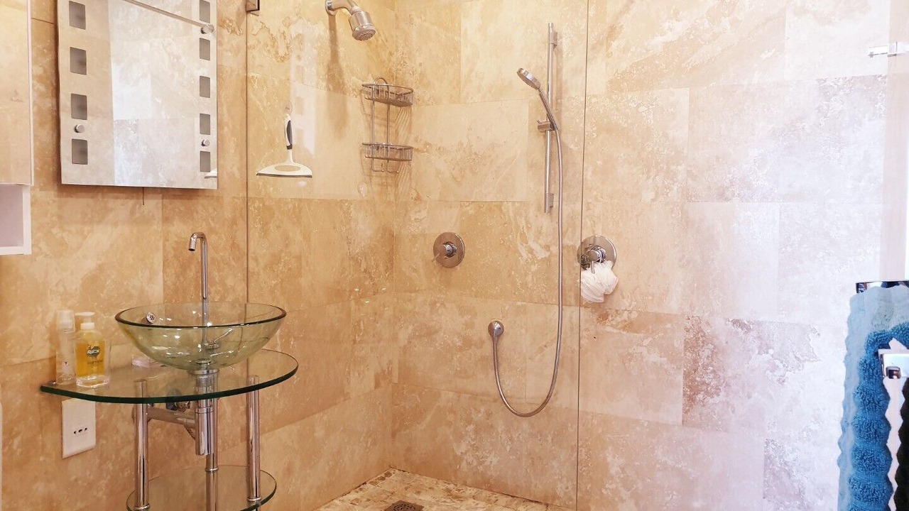Photo of Bathroom in Gordons Bay Central
