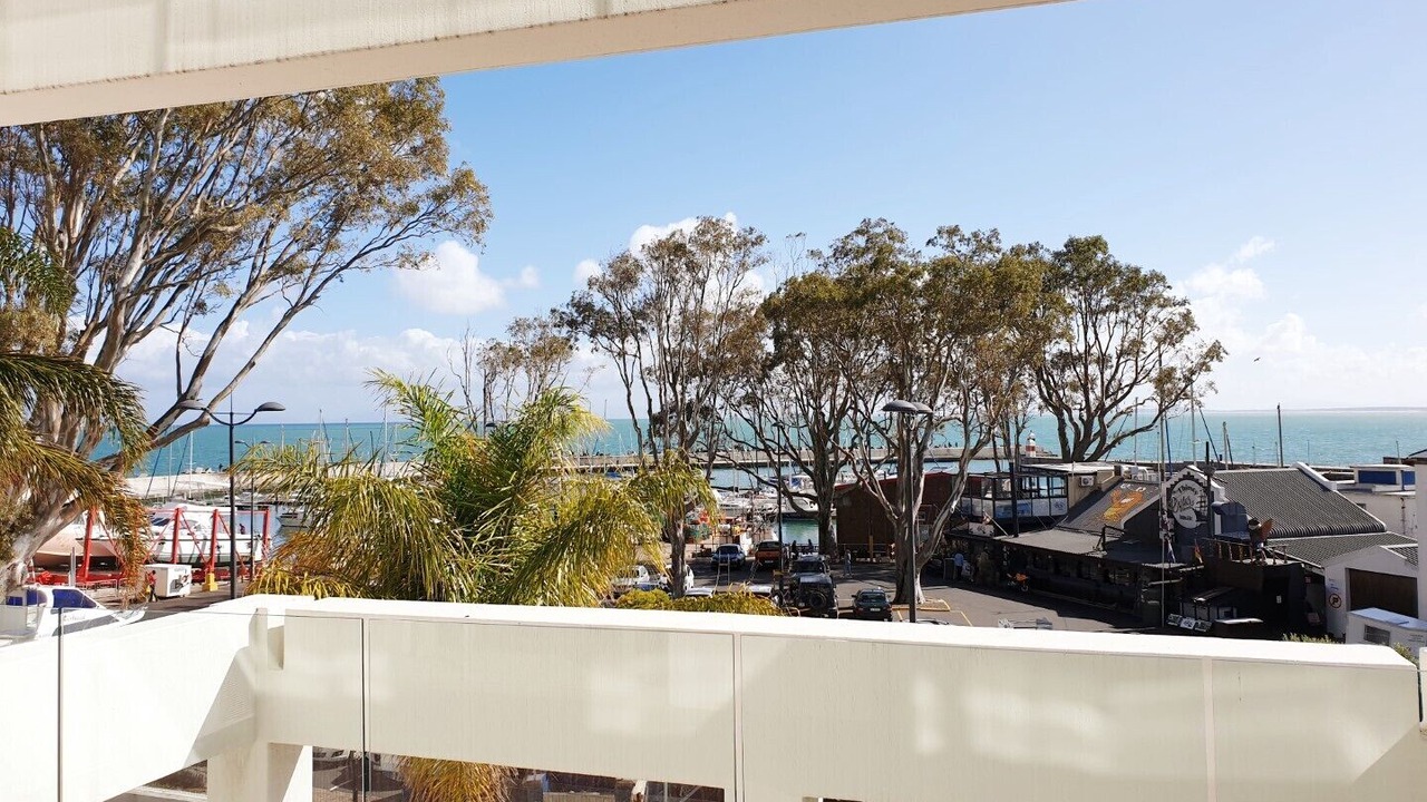 Photo of Outdoor in Gordons Bay Central