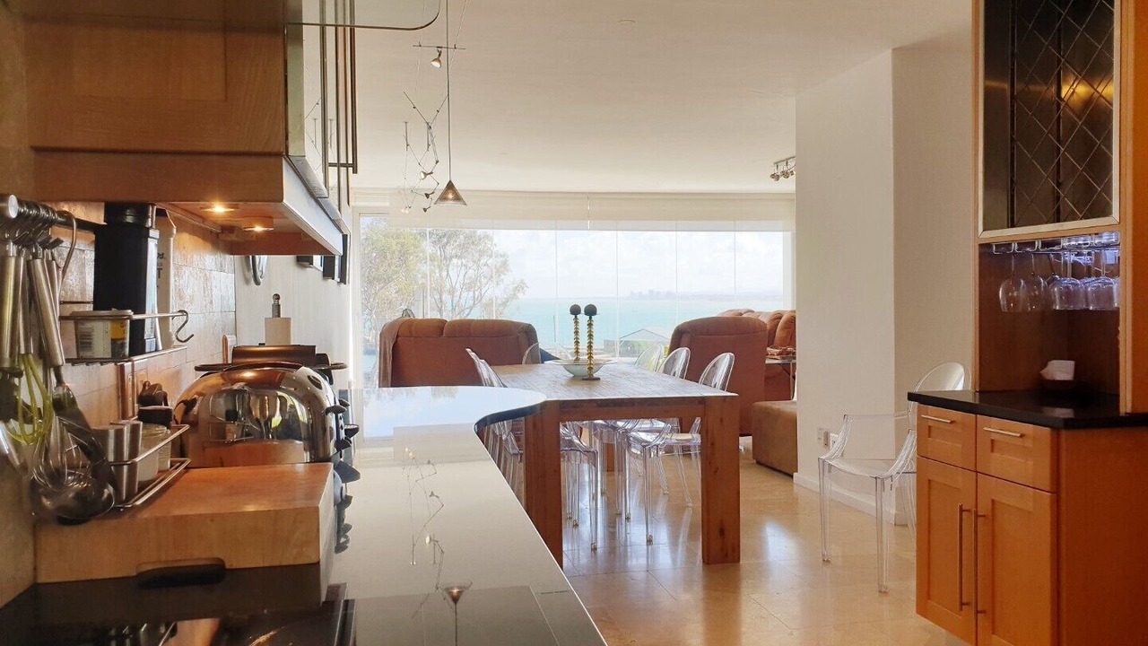 Photo of Kitchen in Gordons Bay Central