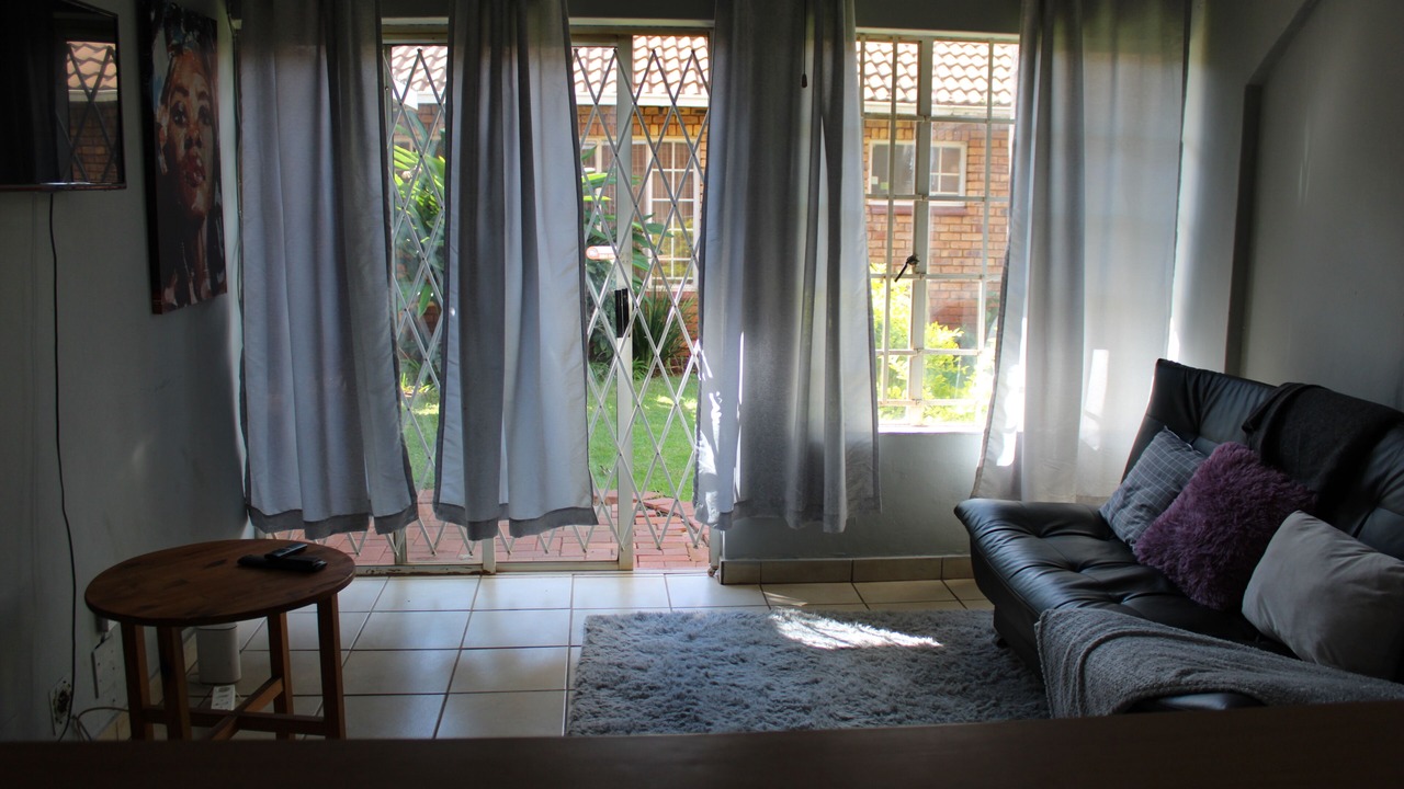 Photo of Livingroom in Akasia