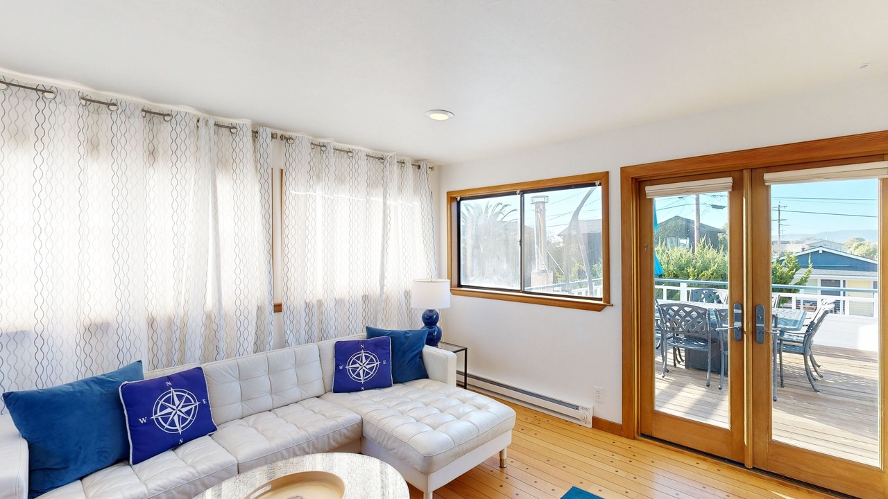 Photo of Livingroom in Stinson Beach