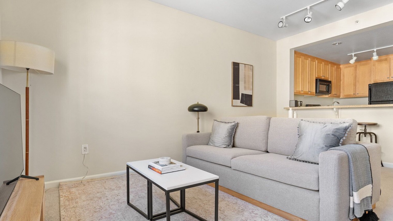 Photo of Livingroom in San Bruno