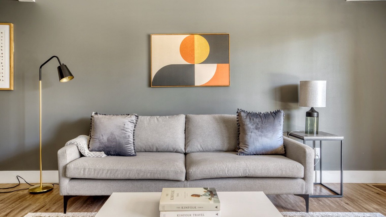 Photo of Livingroom in Sharon Heights
