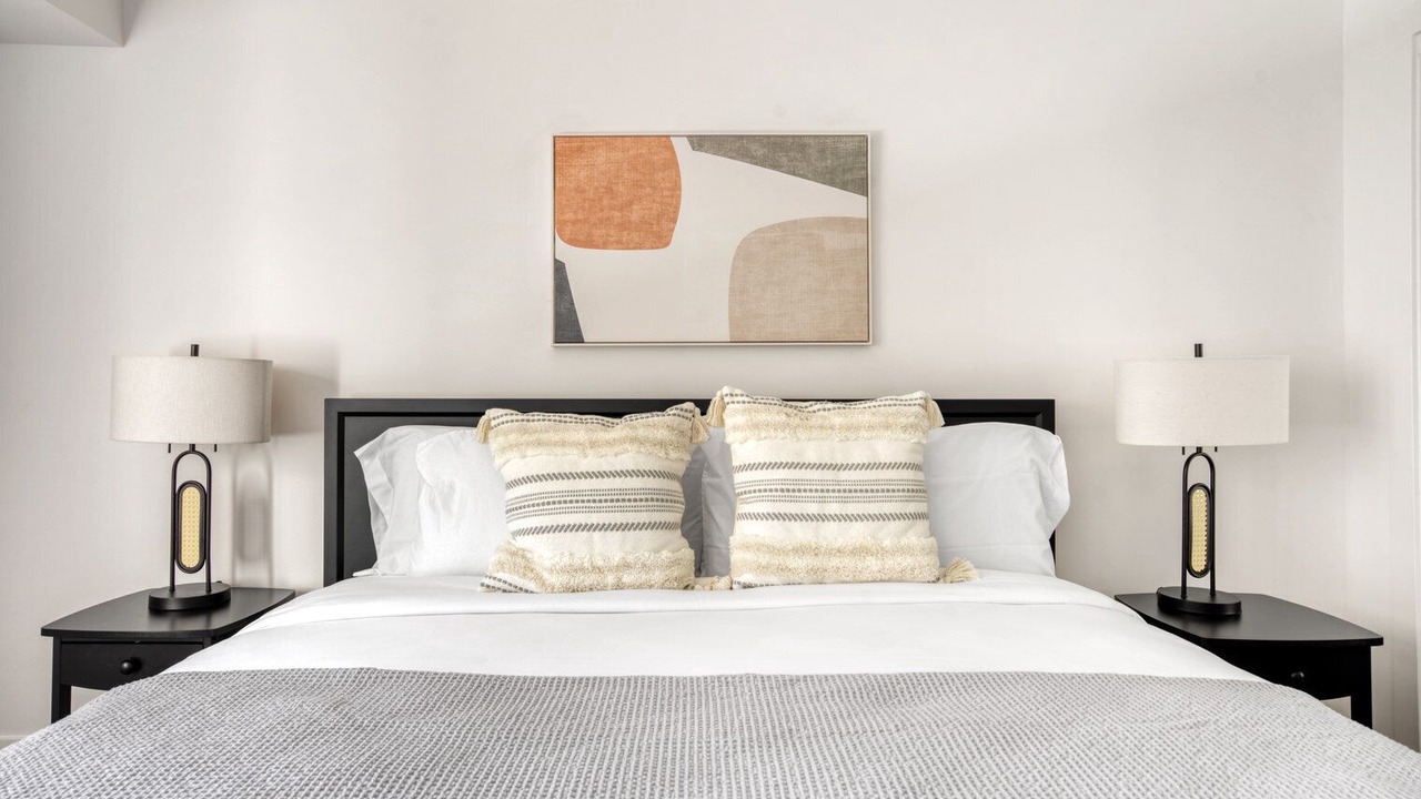 Photo of Bedroom in Sharon Heights