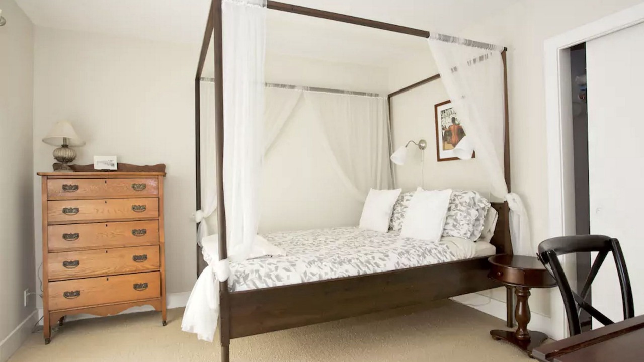Photo of Bedroom in Panoramic Hill