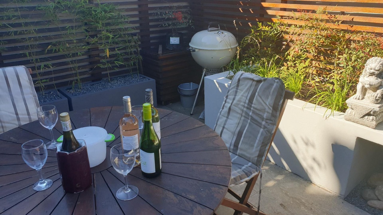 Photo of Outdoor in Plumstead