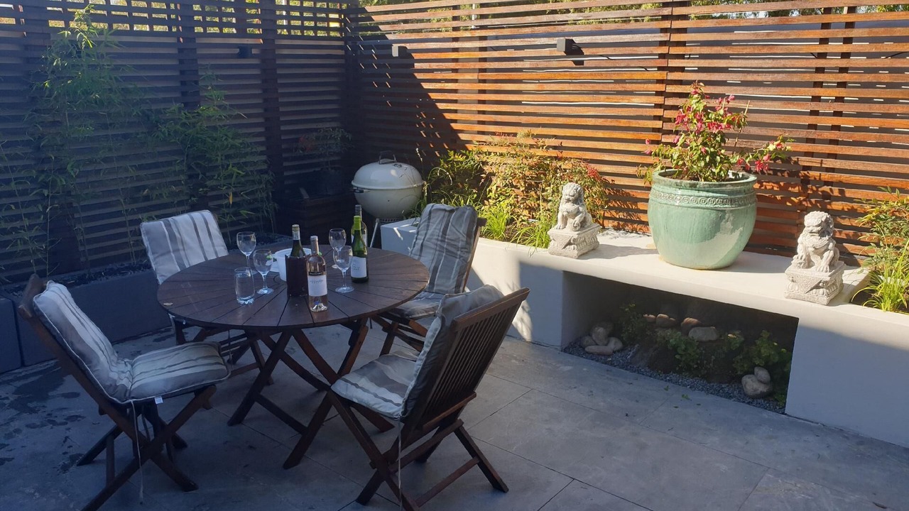 Photo of Outdoor in Plumstead