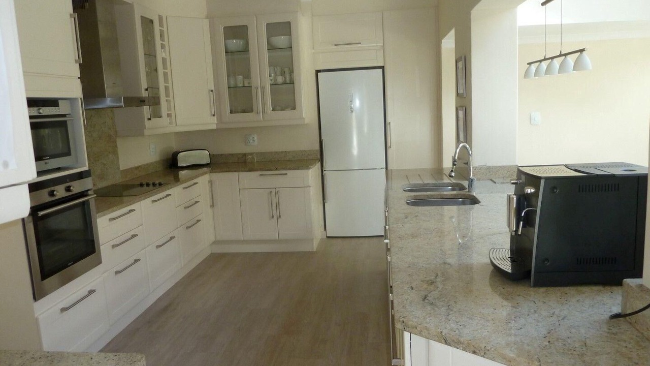 Photo of Kitchen in Lakeside