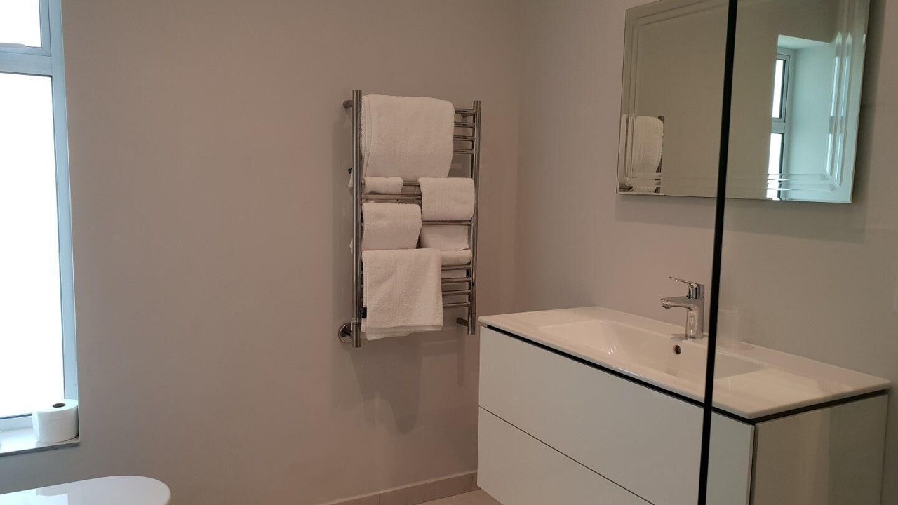Photo of Bathroom in Lakeside