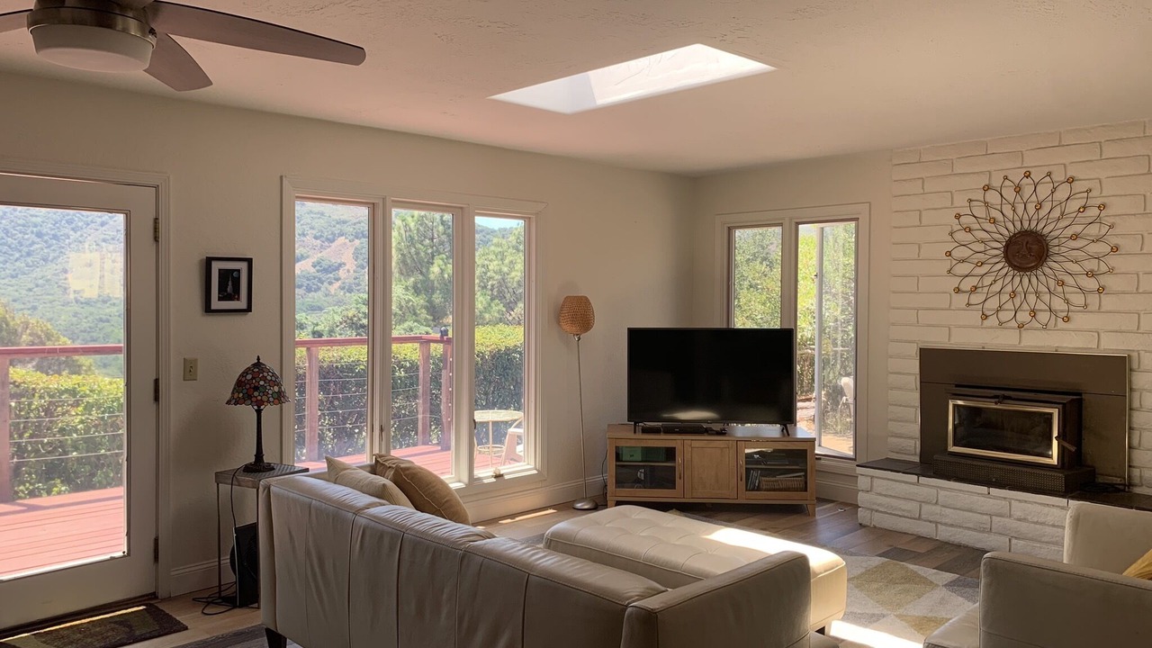 Photo of Livingroom in Carmel Valley