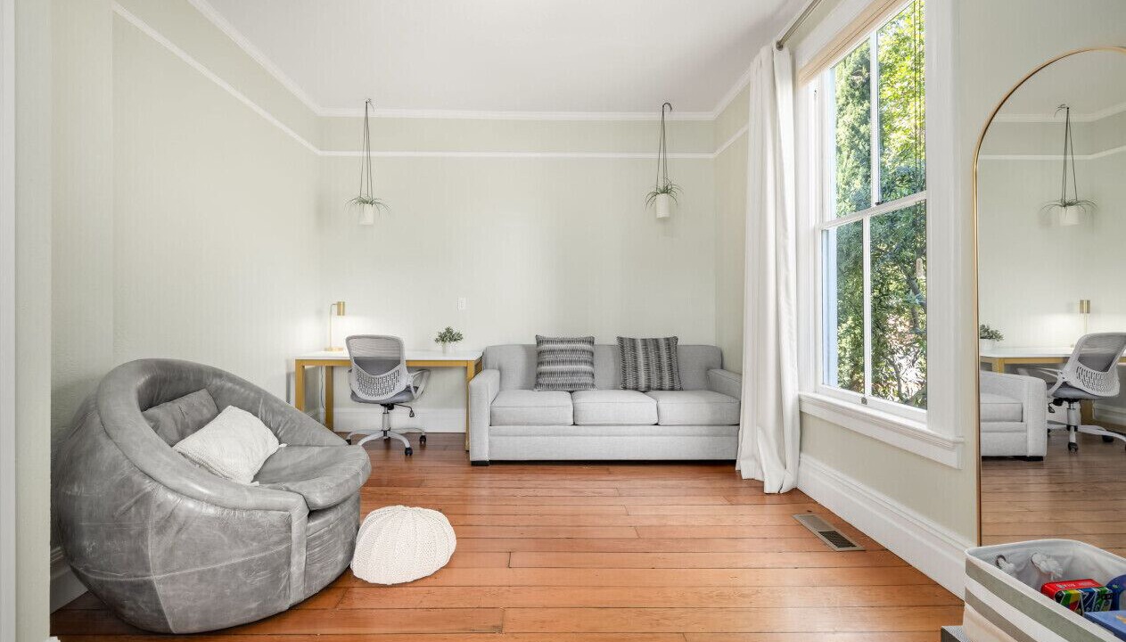 Photo of Livingroom in Calistoga