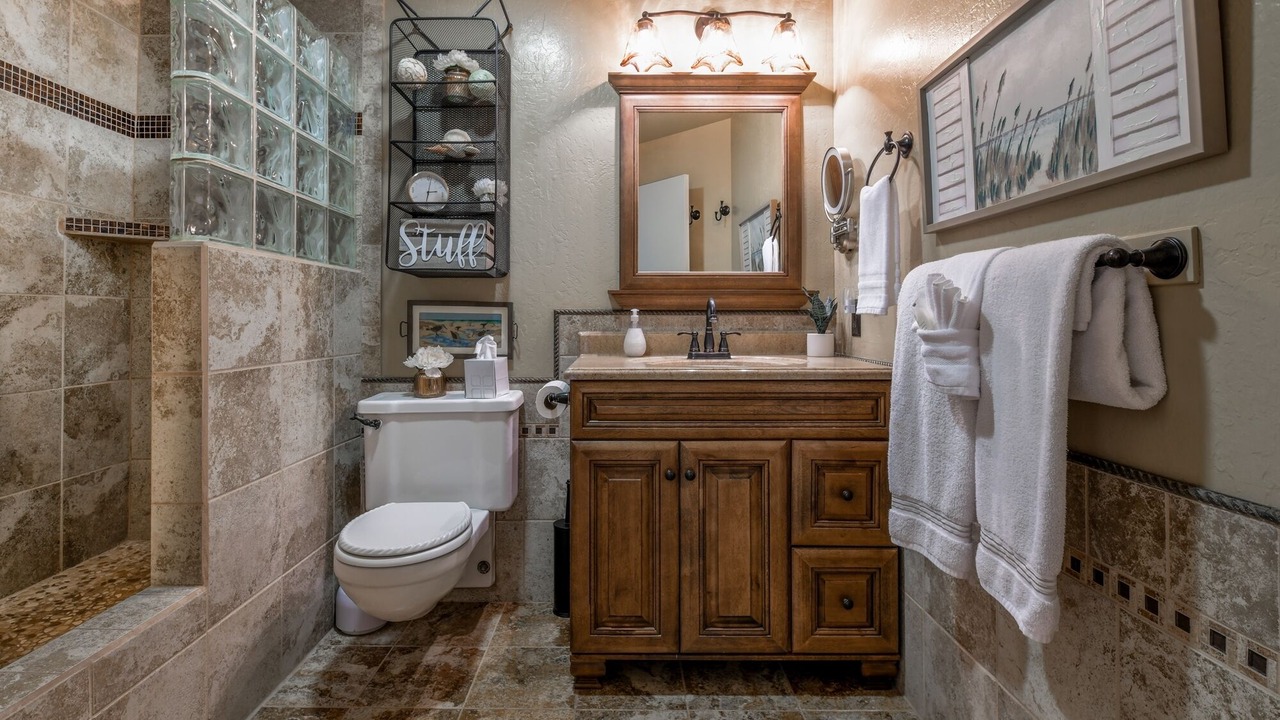 Photo of Bathroom in Pajaro Dunes