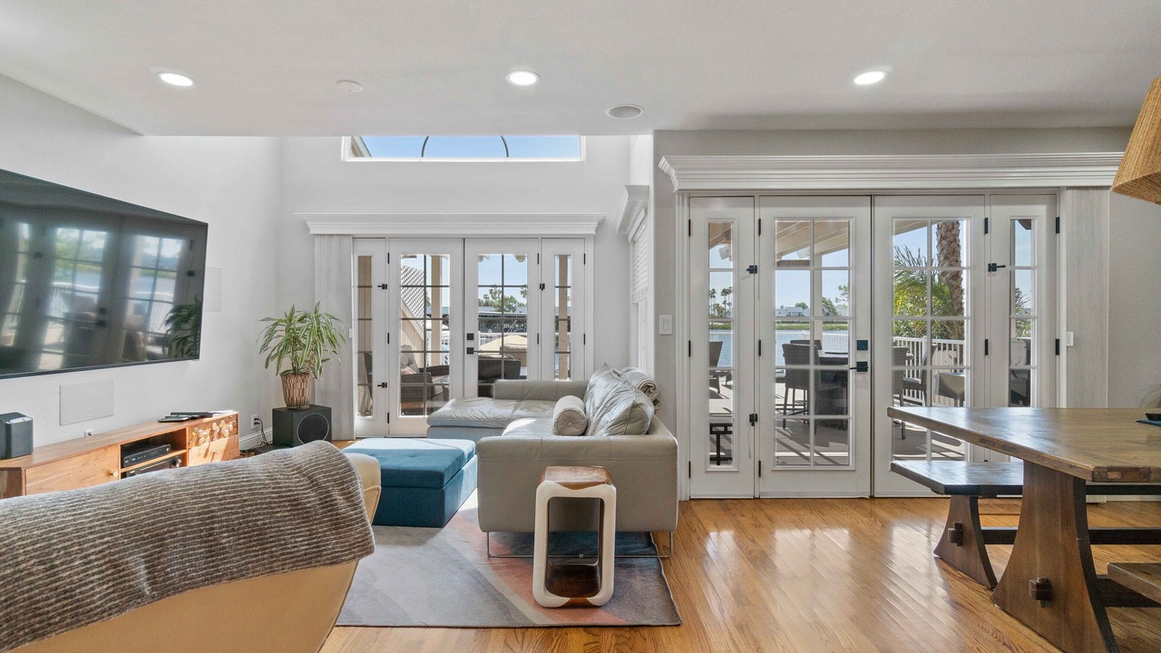Photo of Livingroom in Discovery Bay