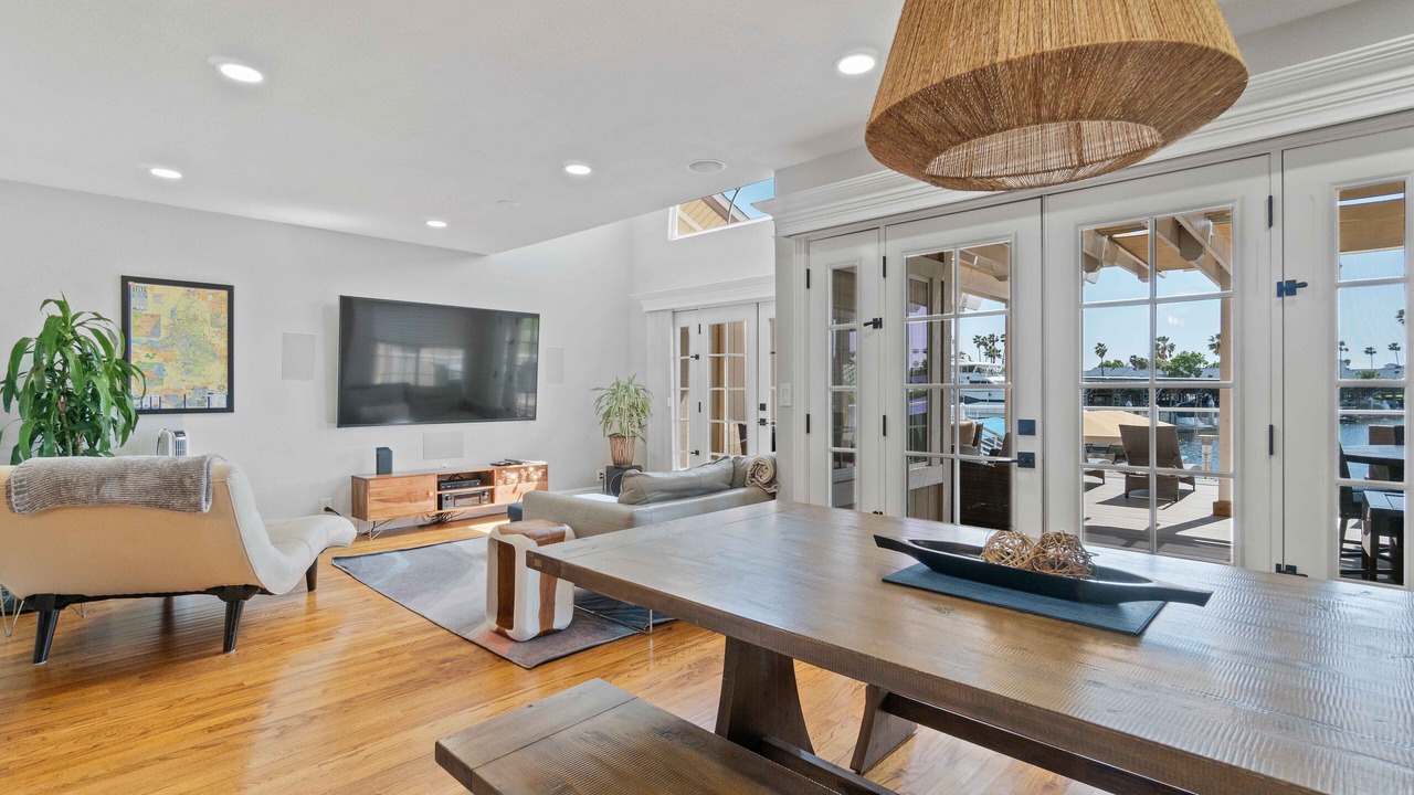 Photo of Livingroom in Discovery Bay
