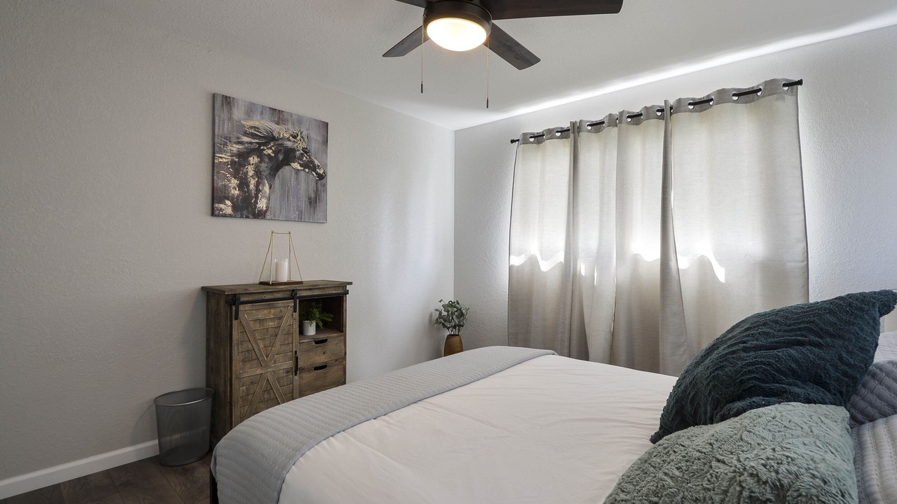 Photo of Bedroom in Los Banos
