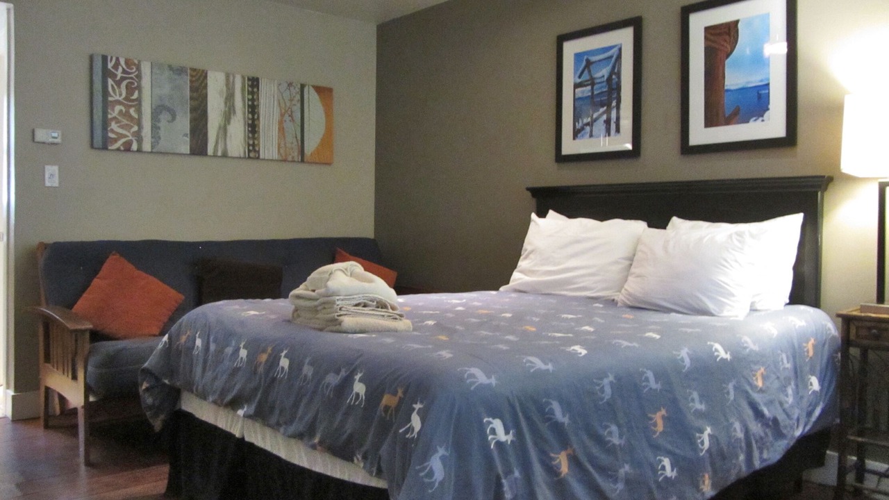Photo of Bedroom in Lakeside Park