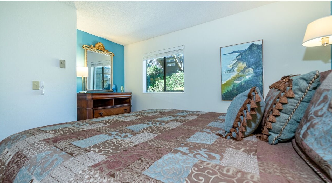 Photo of Bedroom in Pajaro Dunes