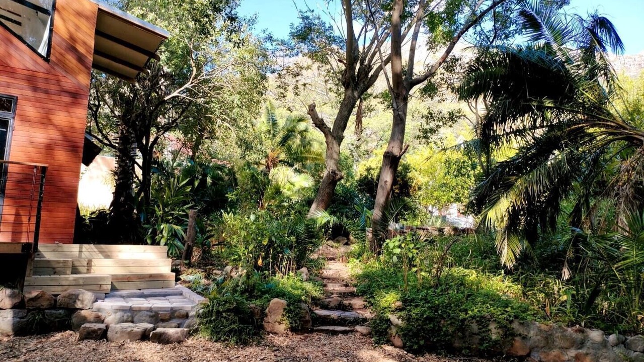 Photo of Others in Scott Estate