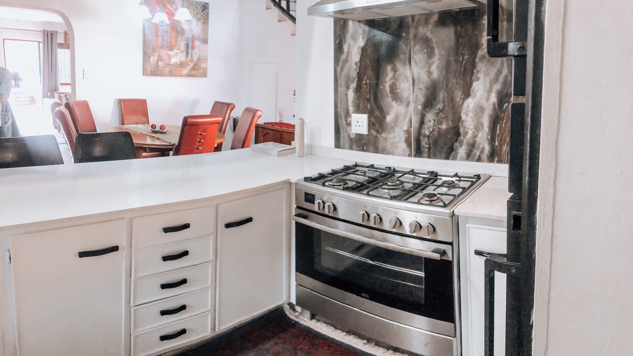 Photo of Kitchen in Faerie Glen