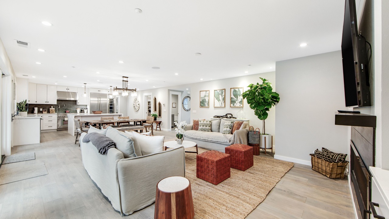 Photo of Livingroom in Windsor