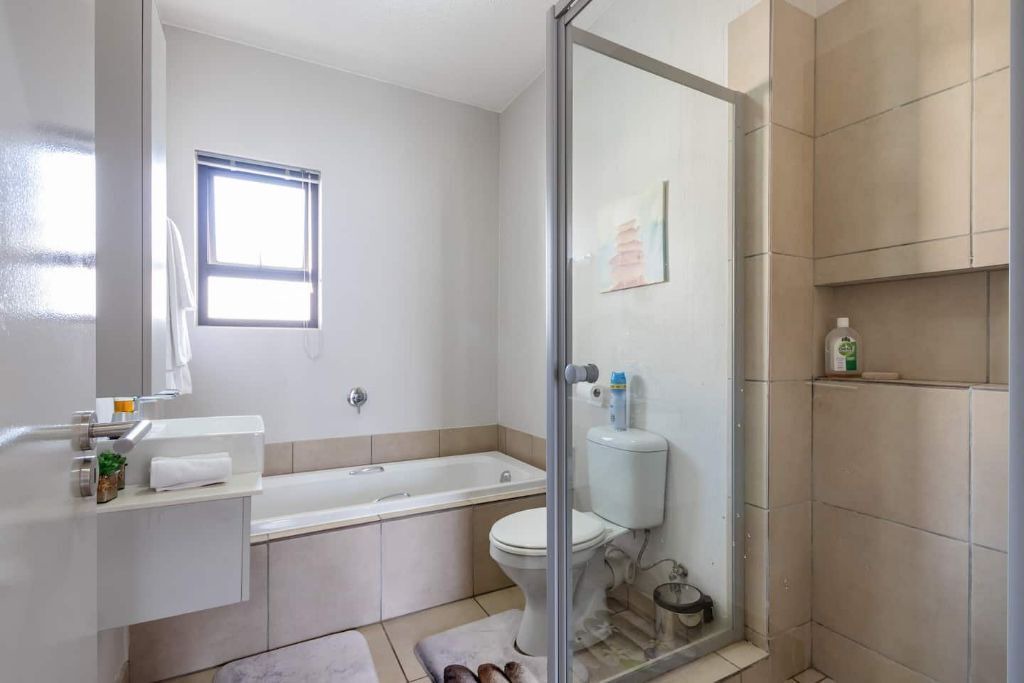 Photo of Bathroom in Greater Johannesburg Metropolitan Area