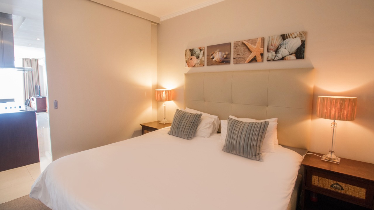 Photo of Bedroom in Camps Bay