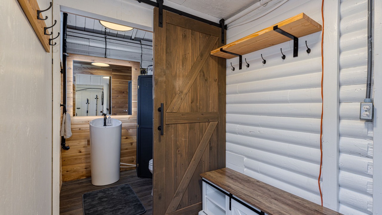 Photo of Bathroom in Fetters Hot Springs-Agua Caliente