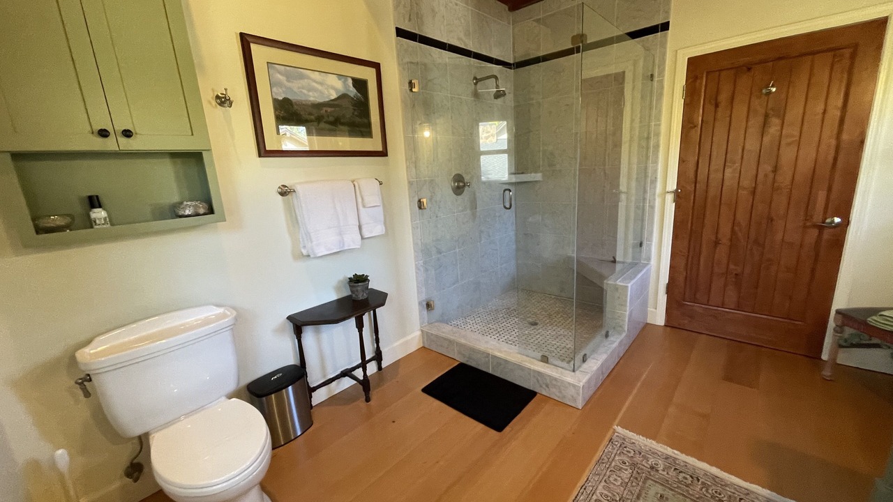 Photo of Bathroom in Kenwood