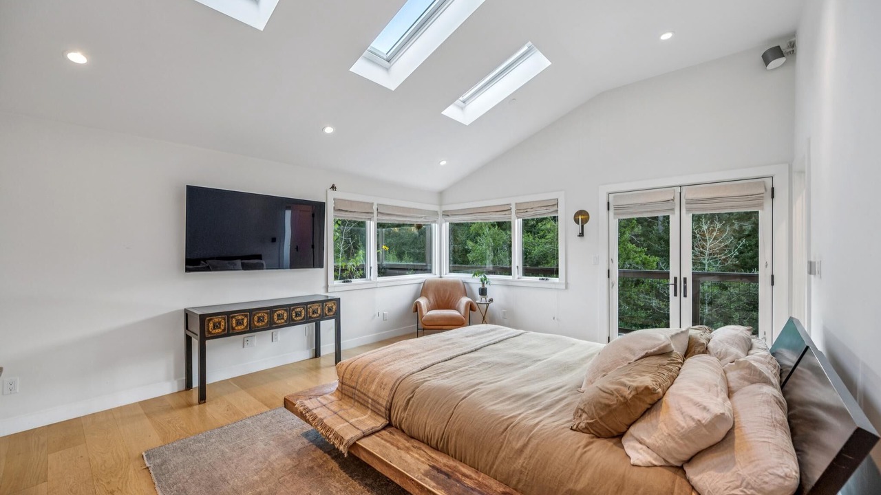 Photo of Bedroom in Mill Valley