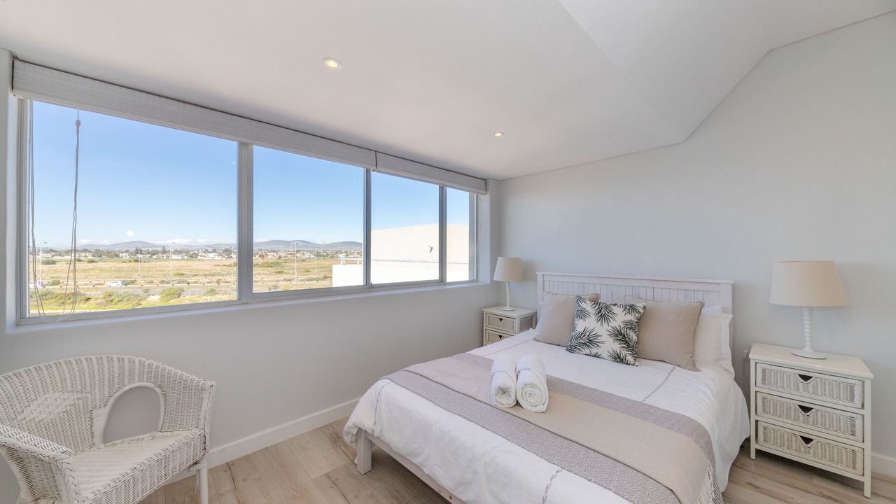 Photo of Bedroom in Bloubergstrand