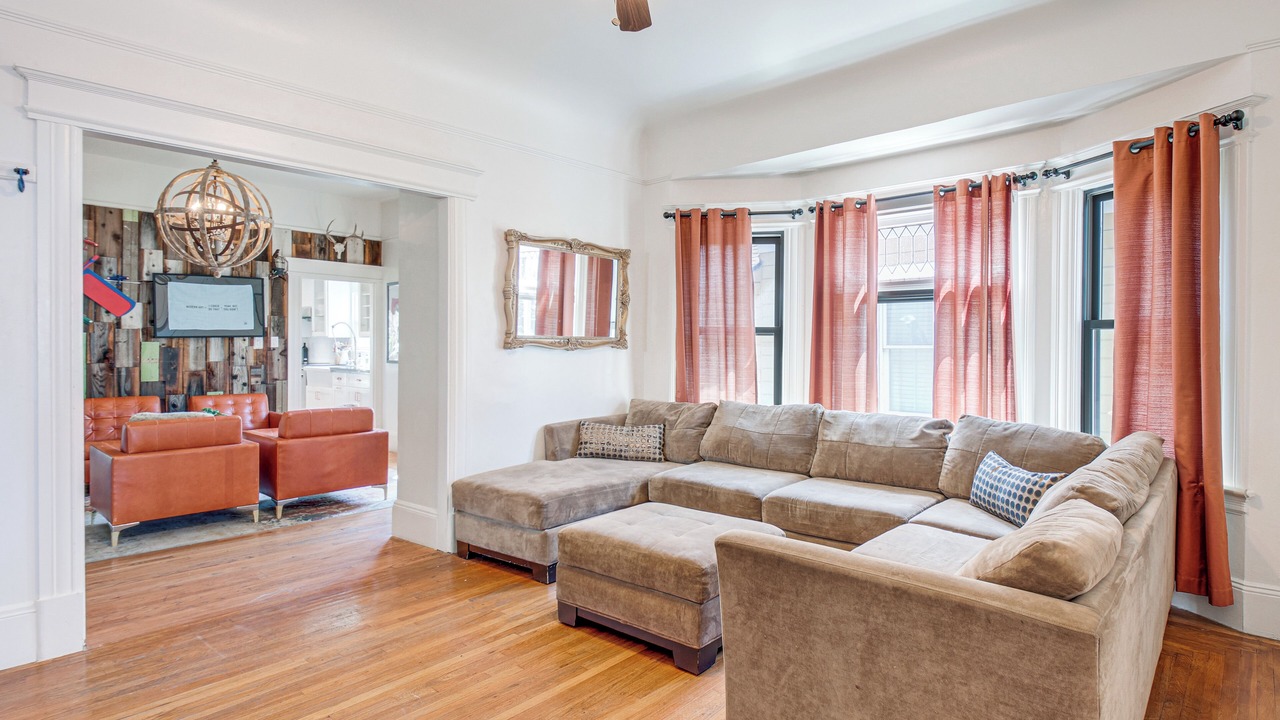 Photo of Livingroom in Downtown San Jose