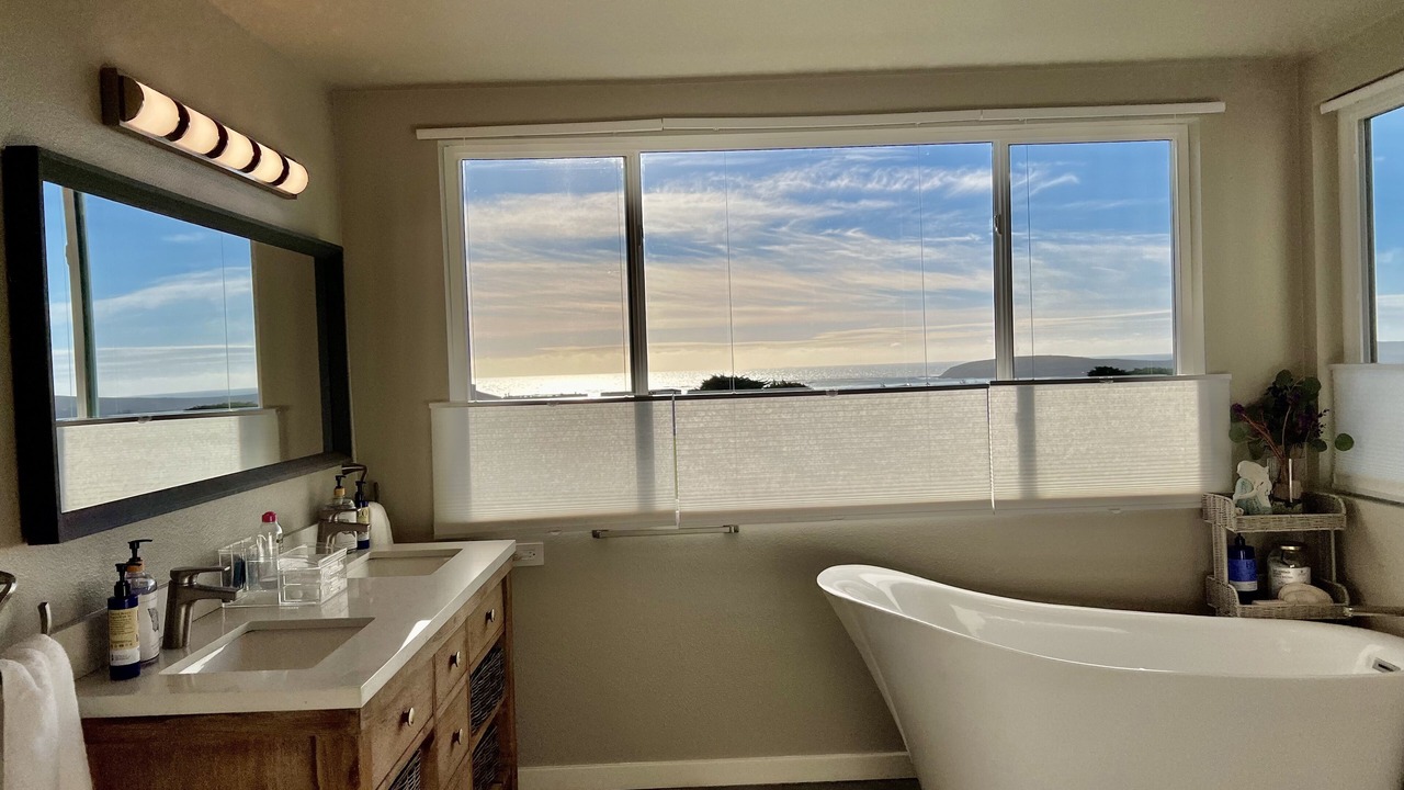 Photo of Bathroom in Bodega Bay