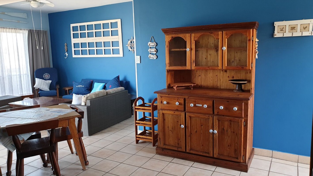 Photo of Livingroom in Margate Beach