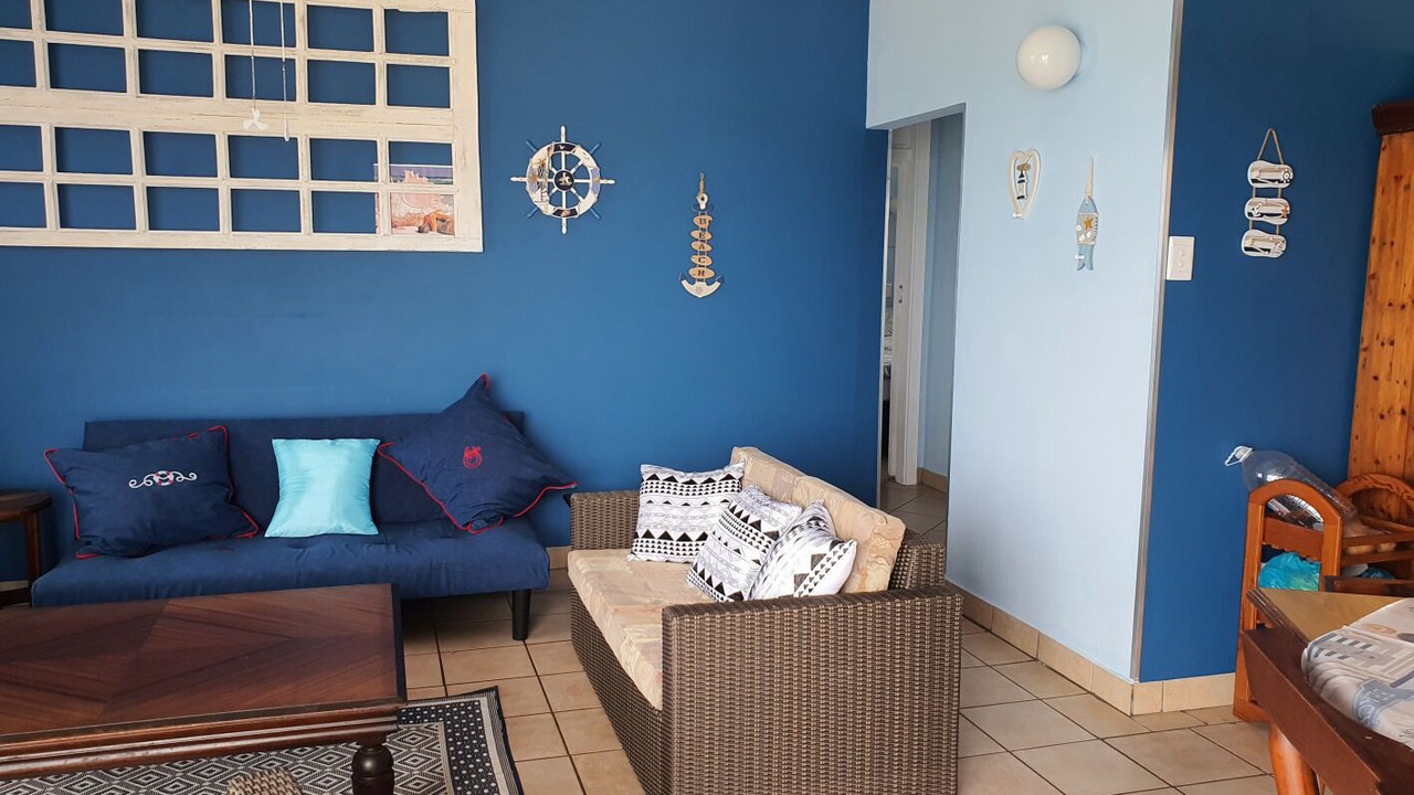 Photo of Livingroom in Margate Beach