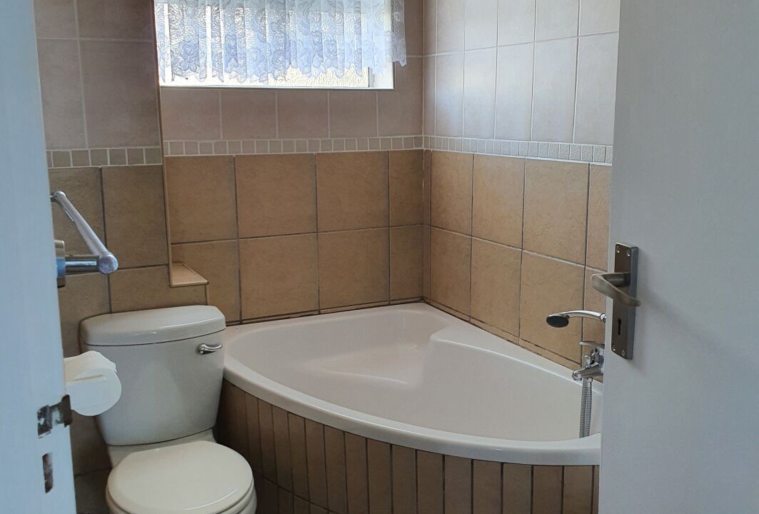 Photo of Bathroom in Margate Beach