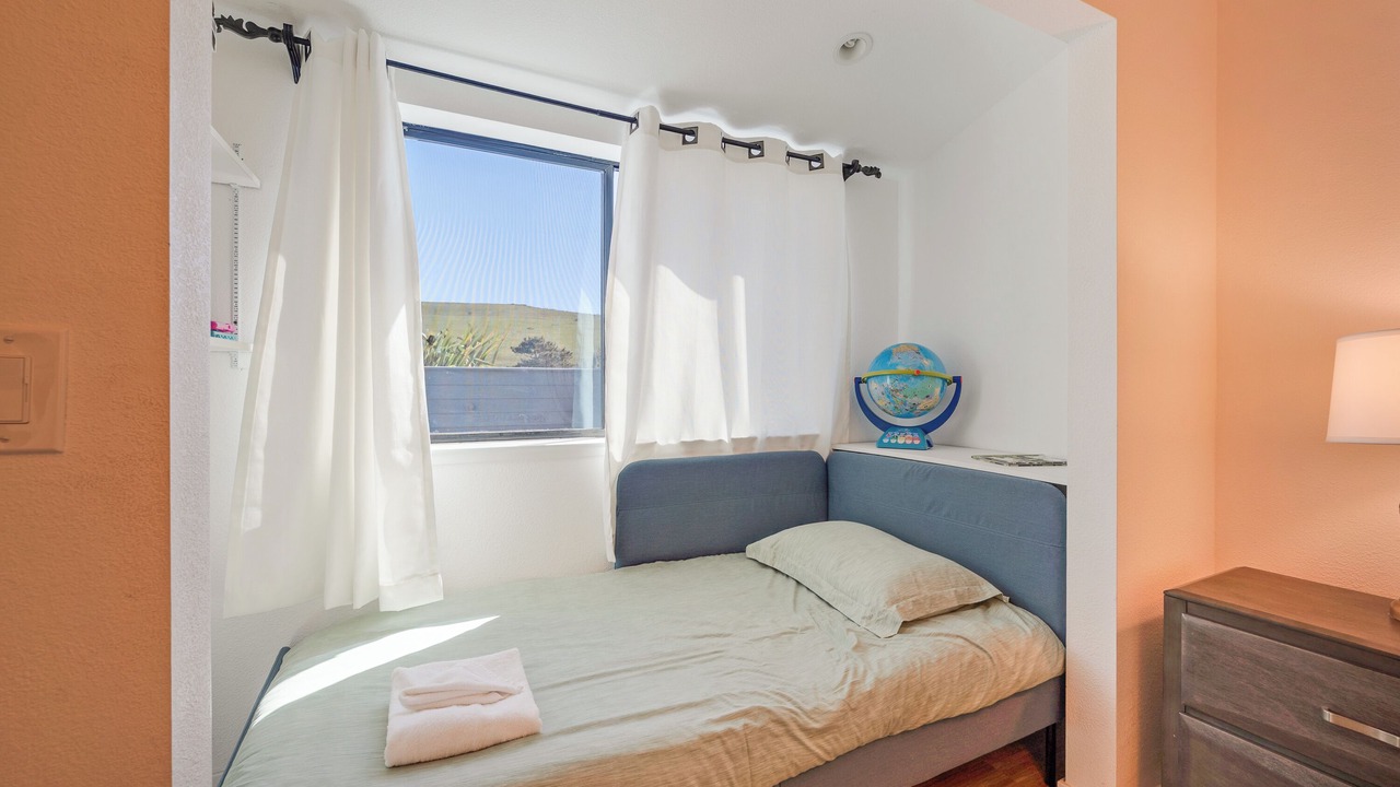 Photo of Bedroom in Bodega Bay