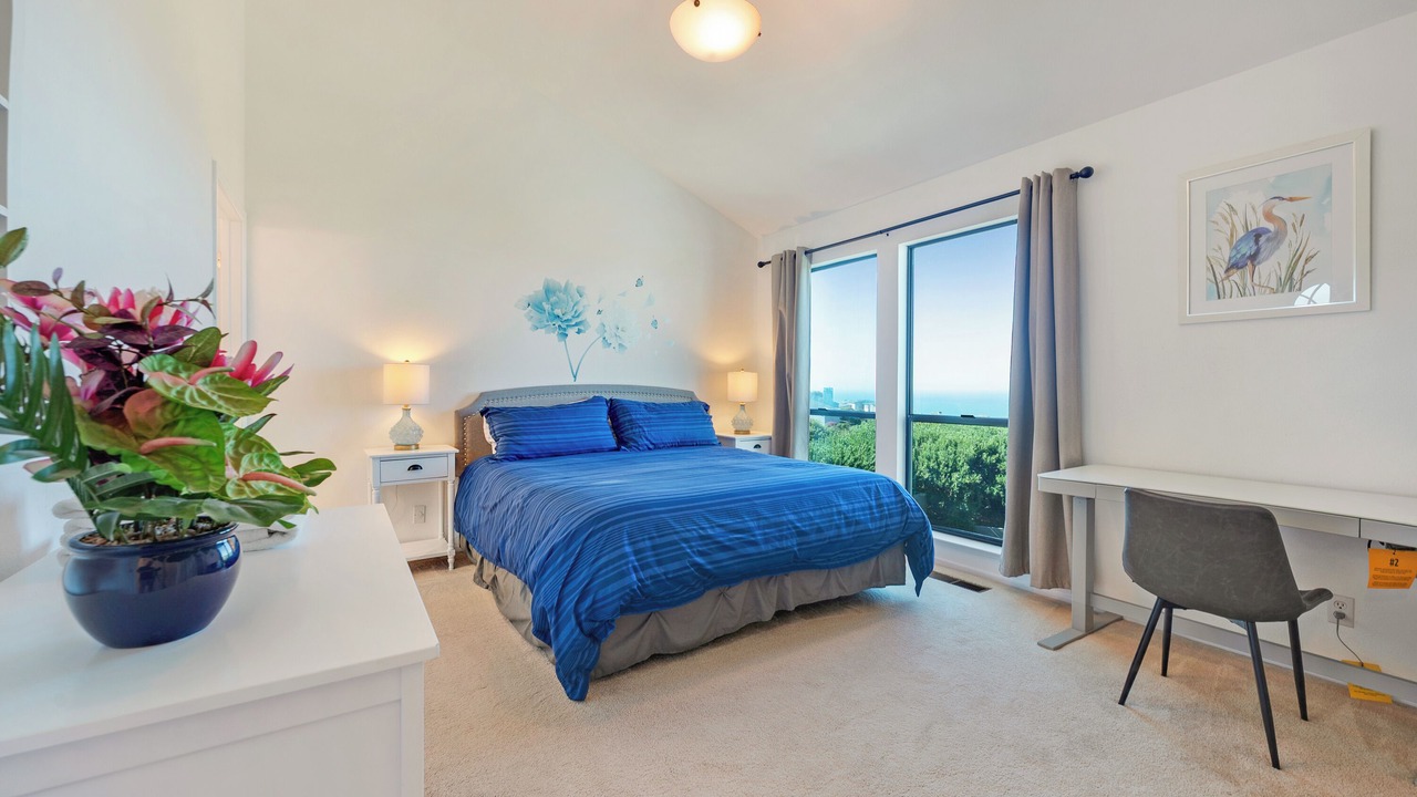 Photo of Bedroom in Bodega Bay