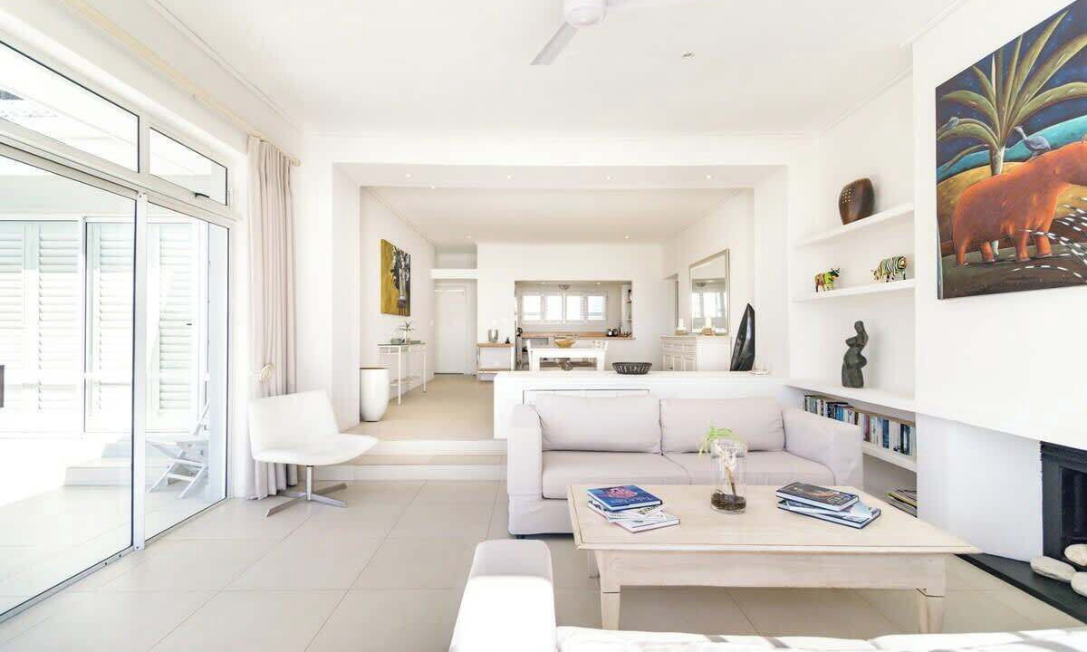 Photo of Livingroom in Camps Bay