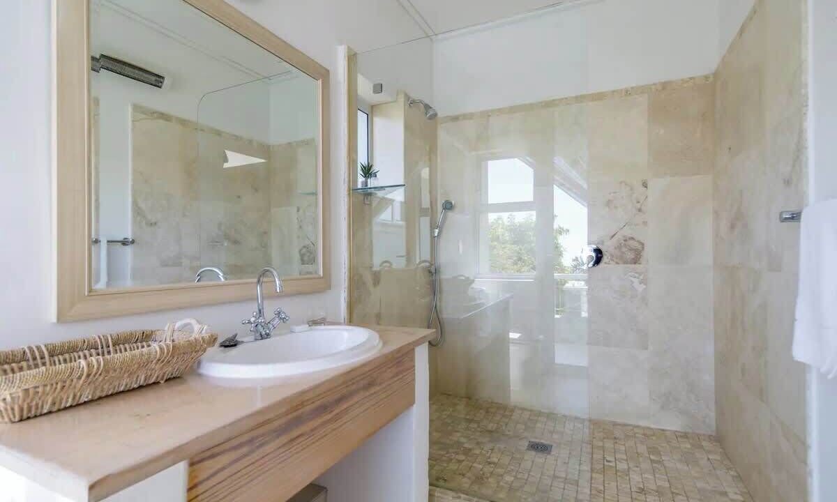 Photo of Bathroom in Camps Bay