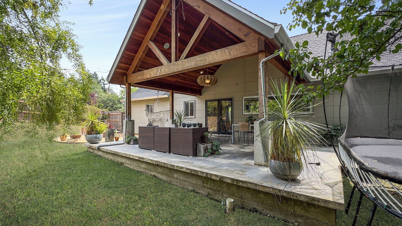 Photo of Patio Balcony in Redway