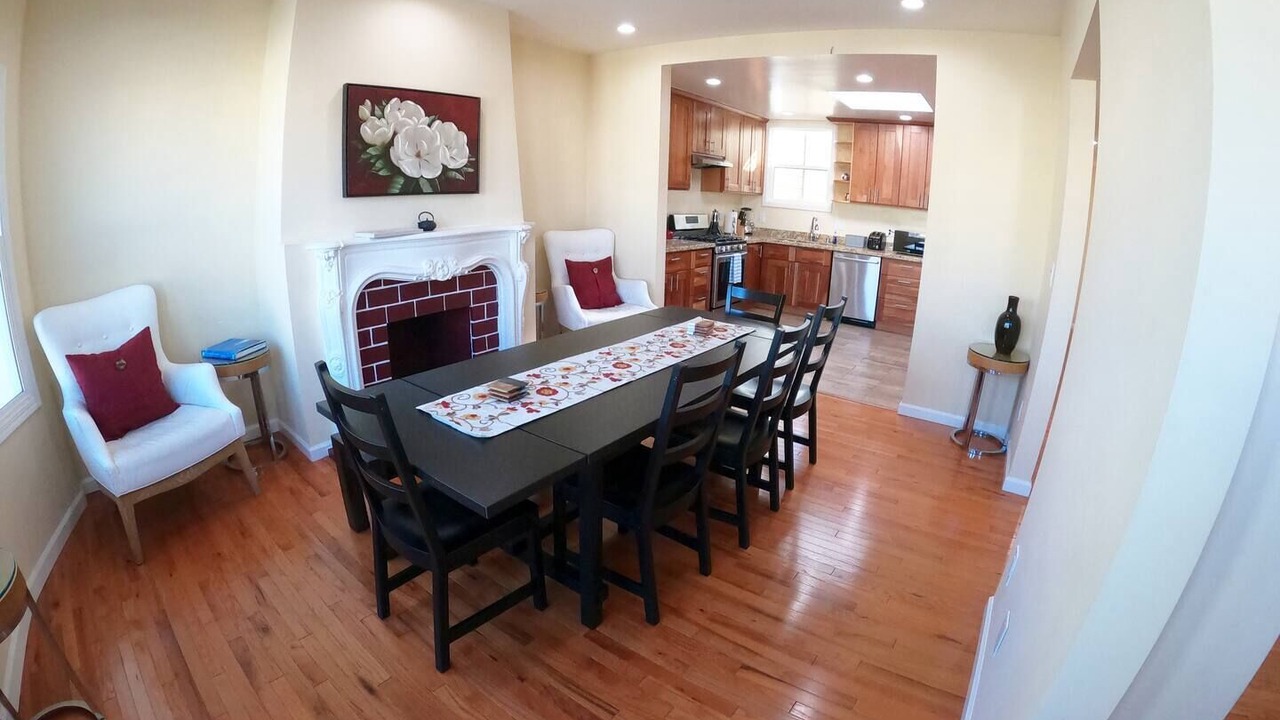 Photo of Bedroom in Daly City