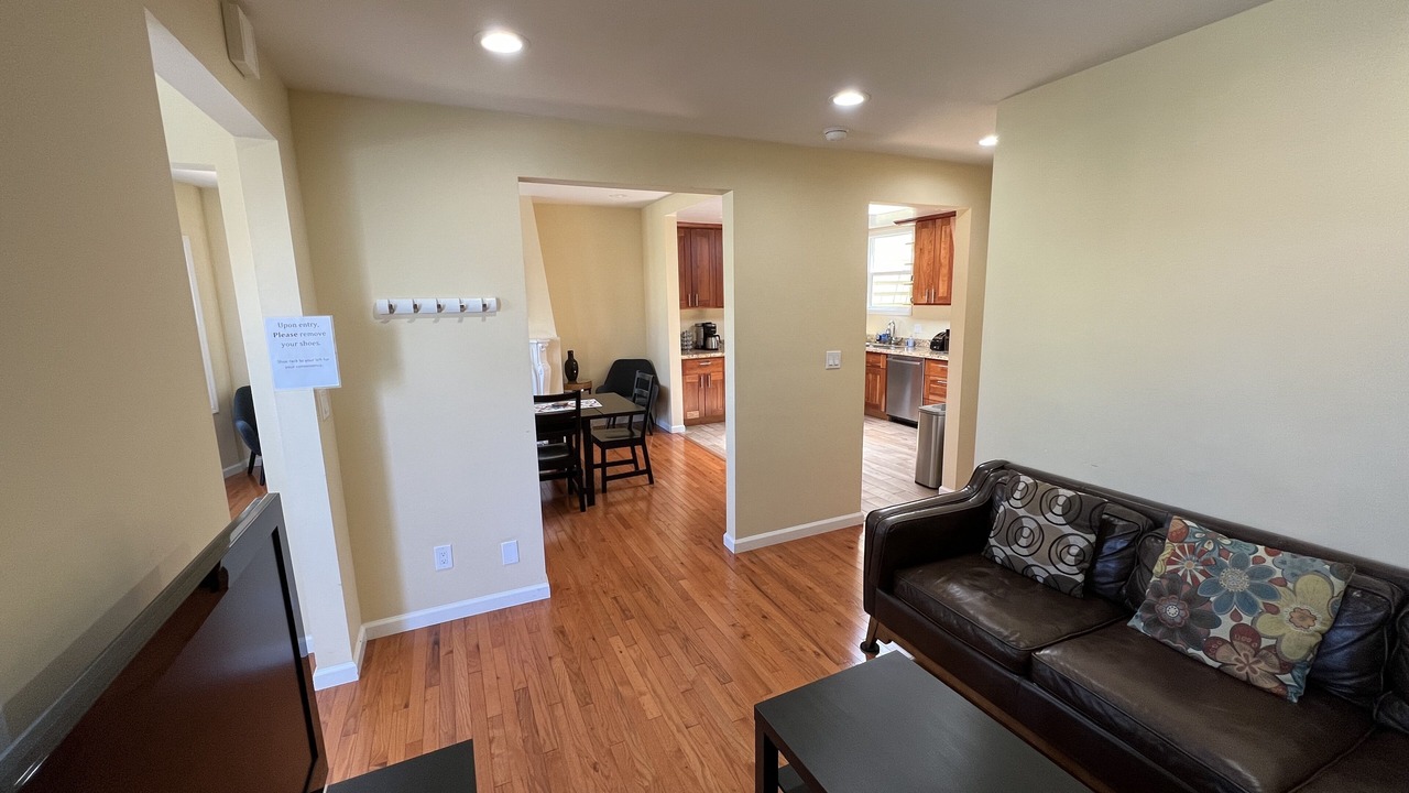 Photo of Livingroom in Daly City
