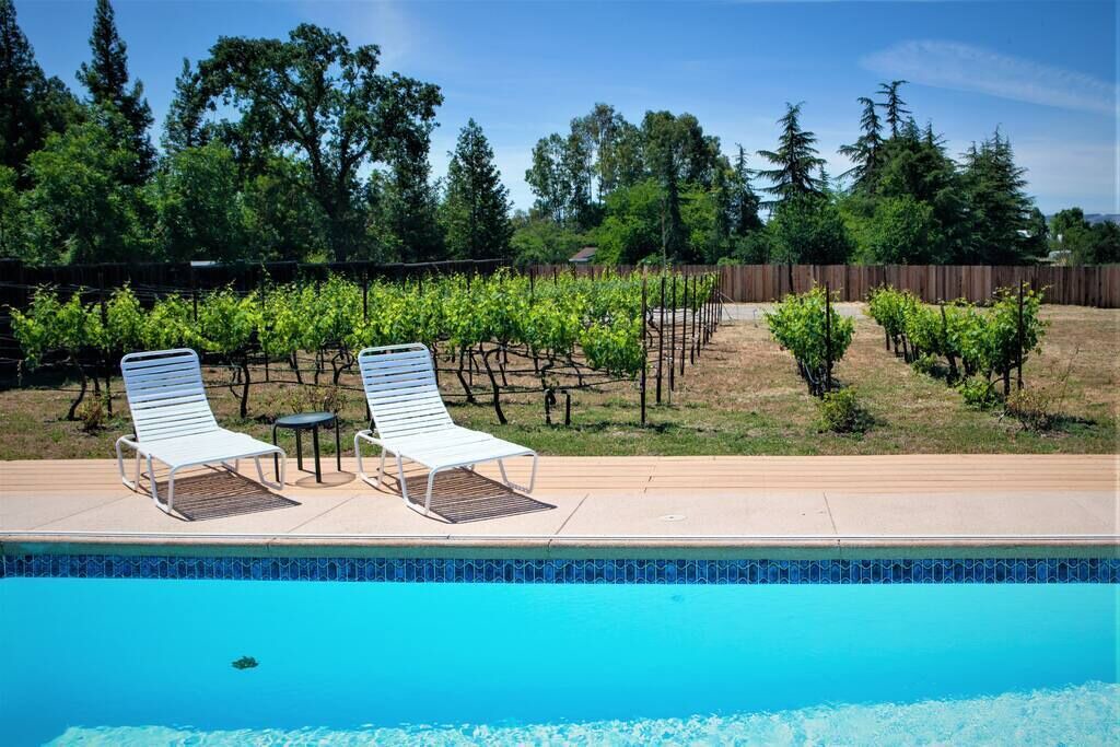 Photo of Others in Sonoma
