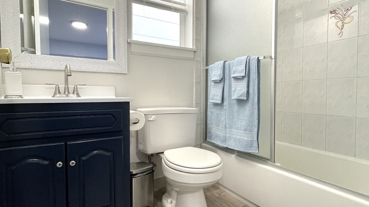 Photo of Bathroom in Sunset District