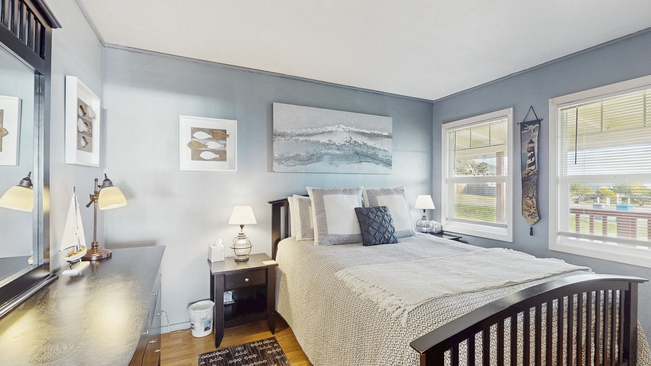 Photo of Bedroom in Bodega Bay