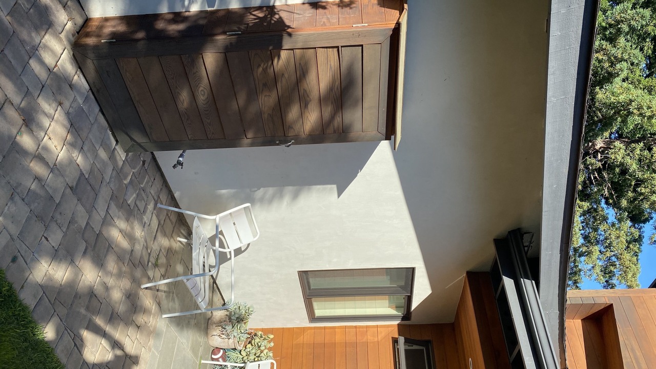 Photo of Patio Balcony in West Menlo Park