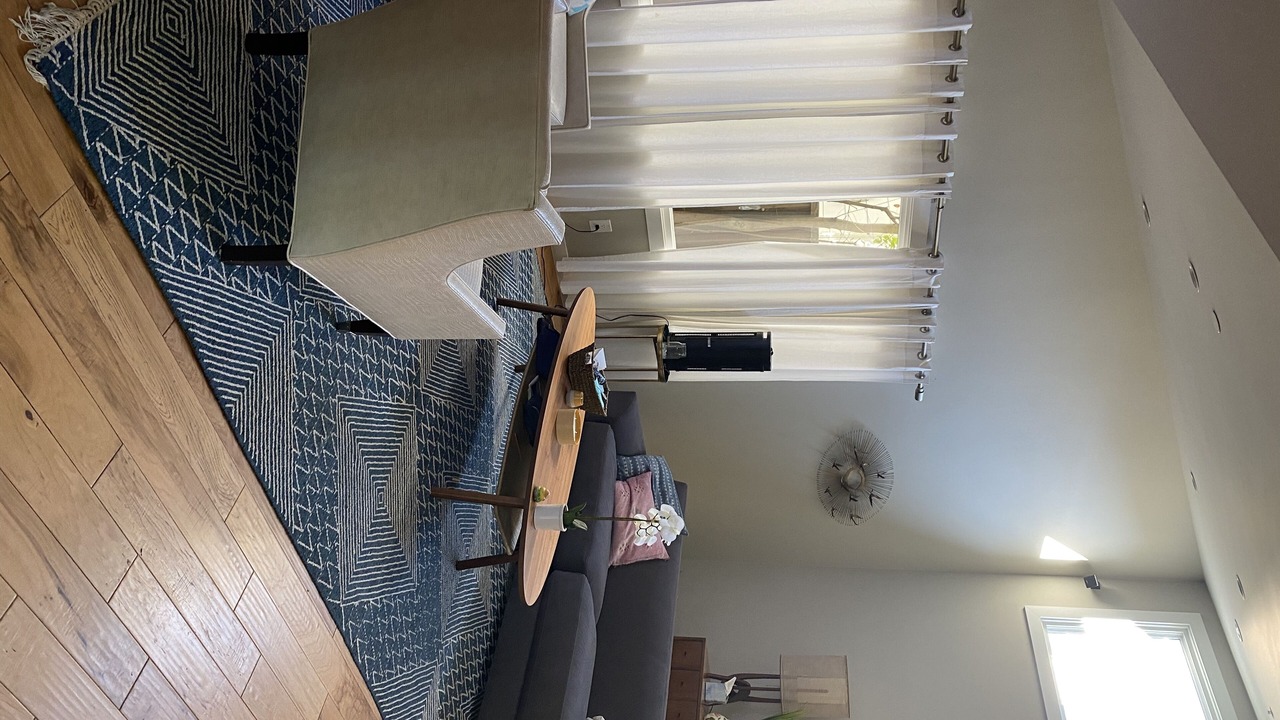 Photo of Livingroom in West Menlo Park